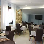 La Maison Rouge