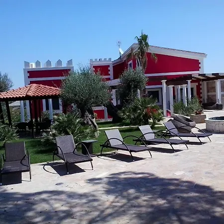 La Maison Rouge 3*